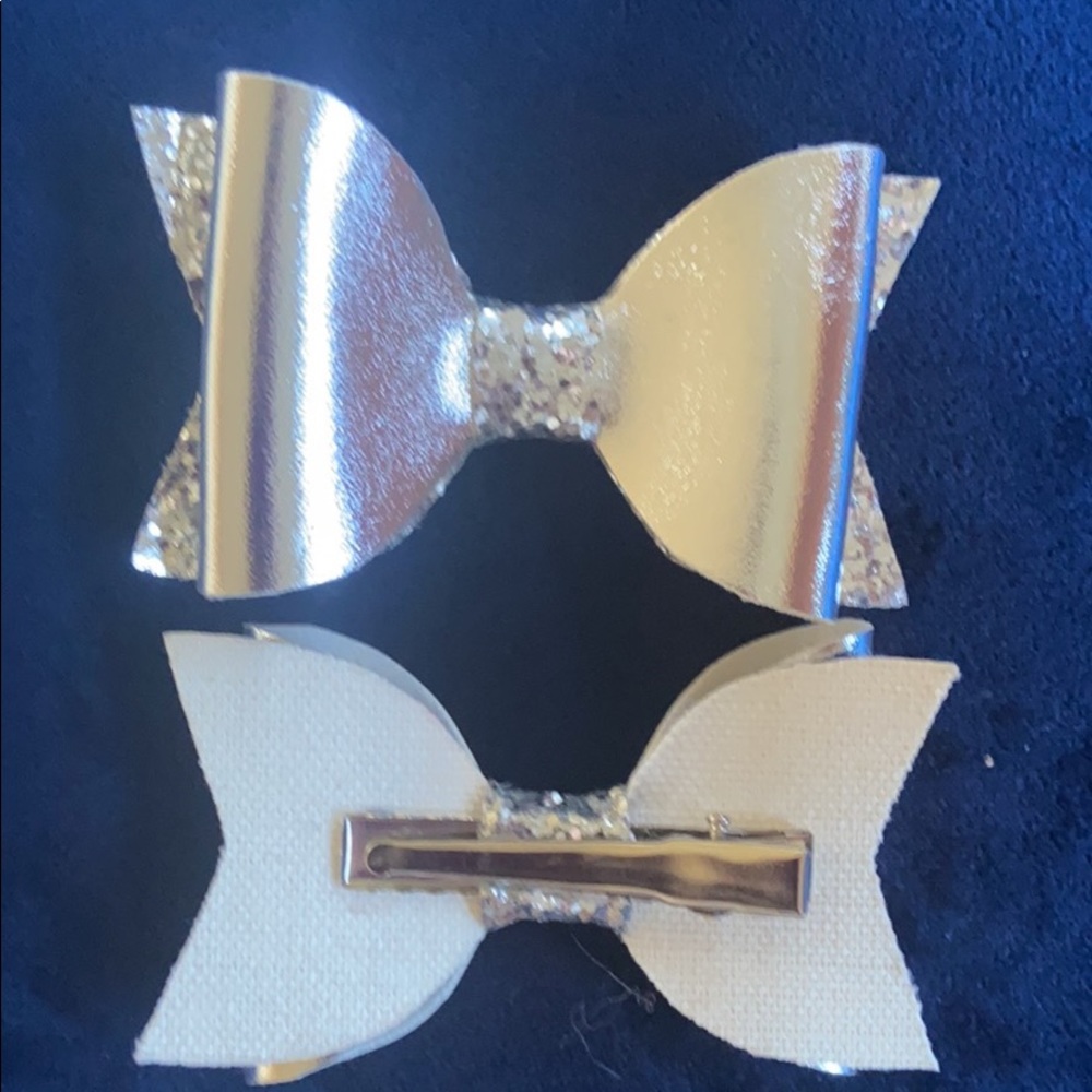 Hair bow - Picture 2 of 2